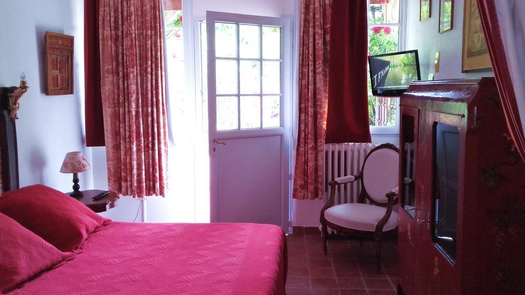Le Vieux Vauvert Bed & Breakfast Rochecorbon Exterior photo